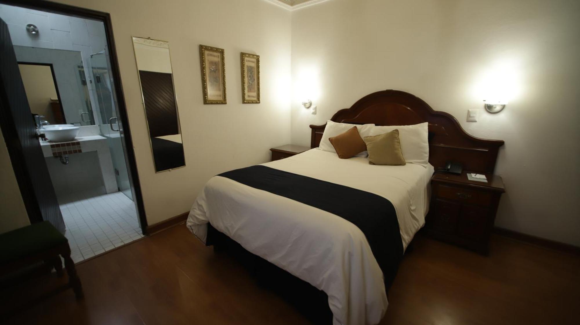 Hotel Luna غواناخواتو المظهر الخارجي الصورة